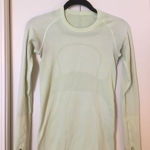 Lululemon Swiftly Long Sleeve Crew
